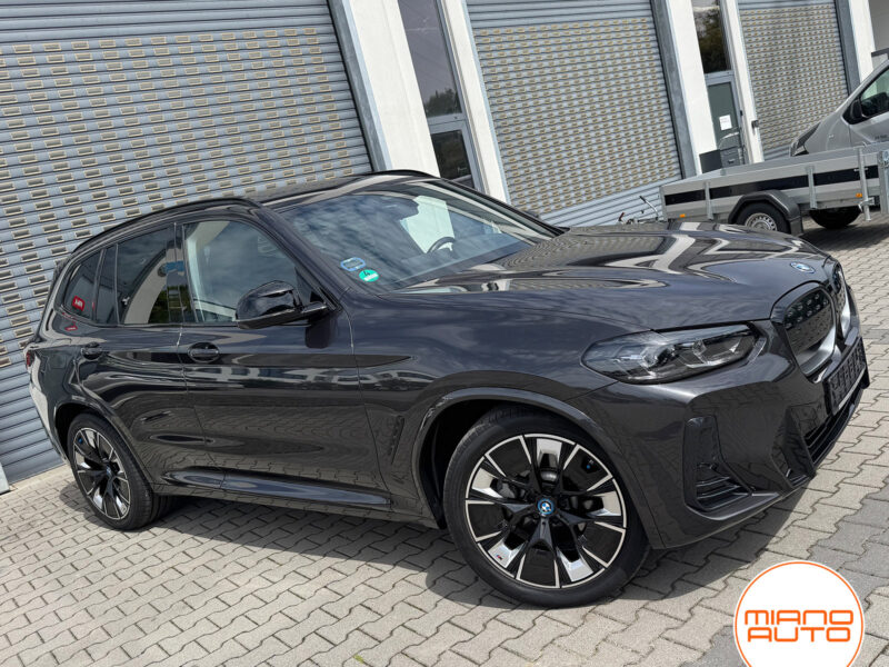 BMW iX3 M-Sport Impressive *Panorama|HeadUp|360º Kamera*