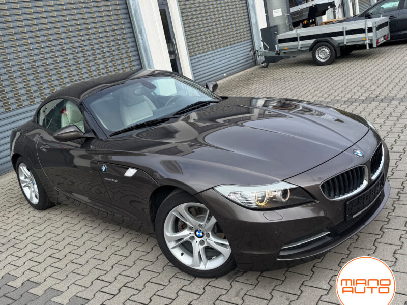 BMW Z4 sdrive 23i Steptronic *1. Hand|Leder Nappa|Navi Prof|Comfort*